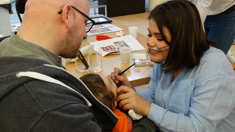 RETOUR SUR L'ATELIER CARNAVAL DES ENFANTS DU CENTRE BÉRARD